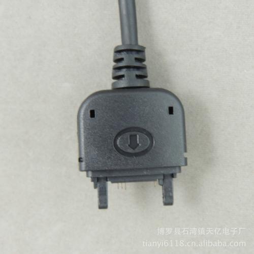 索爱dcu-60手机数据线 彩盒装厂家供货